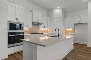 731 Sage Thrasher Cir, Dripping Springs, TX 78620 - Photo 9