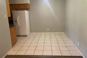 413-415 Live Oak St, Kyle, TX 78640 - Photo 3