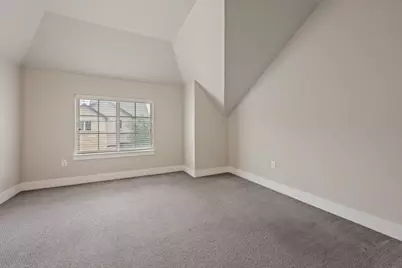 13501 Metric Boulevard #14, Austin, TX 78727 - Photo 17