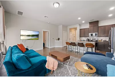 13501 Metric Boulevard #14, Austin, TX 78727 - Photo 3
