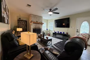 105 N Electric Trail, Spicewood, TX 78669 - Photo 3