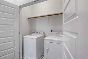 2305 Coronado St, Austin, TX 78702 - Photo 19