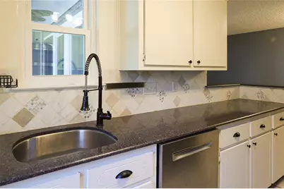 8705 Clearbrook Trail #B, Austin, TX 78729 - Photo 5
