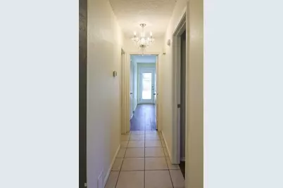 8705 Clearbrook Trail #B, Austin, TX 78729 - Photo 7