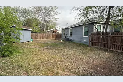 802 Alametos #A, San Antonio, TX 78212 - Photo 15