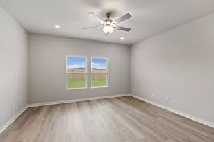 145 Ayres Horn, Cedar Creek, TX 78612 - Photo 15