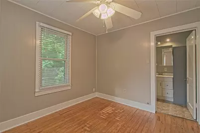206 E 6th Street, Georgetown, TX 78626 - Photo 19