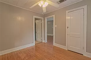 206 E 6th St, Georgetown, TX 78626 - Photo 17