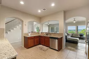 970 Parkview Dr, Canyon Lake, TX 78133 - Photo 9