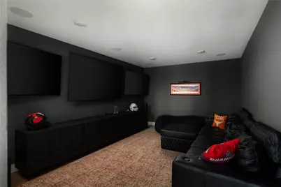7917 Edmondson Bend, Austin, TX 78744 - Photo 17
