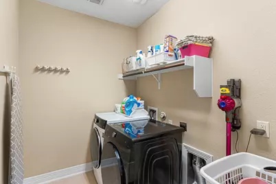 212 Parkrose Drive, Buda, TX 78610 - Photo 19