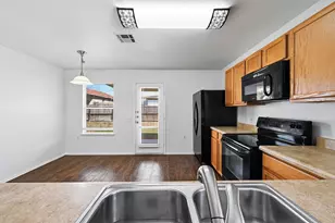 12228 Paloma Blanca Way, Del Valle, TX 78617 - Photo 3