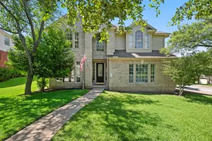 11902 Loomis Dr, Austin, TX 78738 - Photo 1