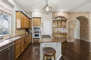 526 Victoria Dr, Cedar Park, TX 78613 - Photo 3