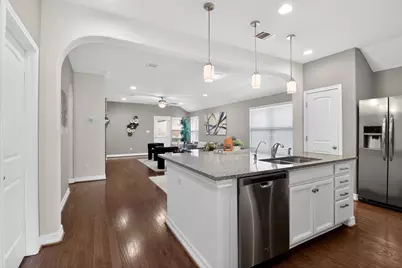 1041 Naranjo Drive, Georgetown, TX 78628 - Photo 7