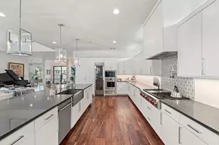 908 Cypress Grove Dr, Austin, TX 78732 - Photo 7