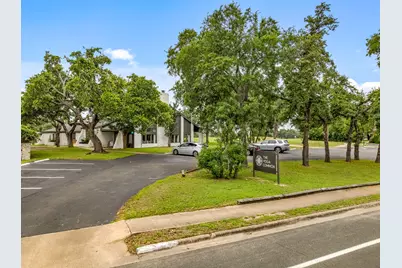 10503 Spicewood Parkway, Austin, TX 78750 - Photo 39