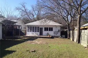 2107 Newton St, Austin, TX 78704 - Photo 15