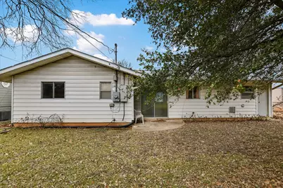 8003 Rockwood Lane, Austin, TX 78757 - Photo 7