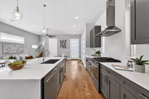 1116 Stobaugh St, Austin, TX 78757 - Photo 13