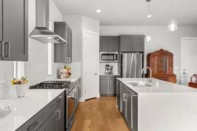 1116 Stobaugh Street #A, Austin, TX 78757 - Photo 9