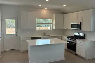 125 Parsons, Kyle, TX 78640 - Photo 3