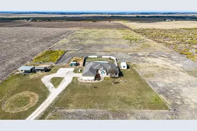 15620 Harry Lind Road, Elgin, TX 78621 - Photo 3