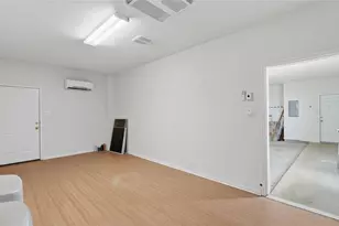 15620 Harry Lind Rd, Elgin, TX 78621 - Photo 31