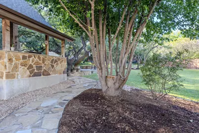 908 Golden Bear Cove, Round Rock, TX 78664 - Photo 35