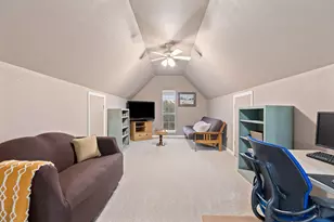 908 Golden Bear Cove, Round Rock, TX 78664 - Photo 29