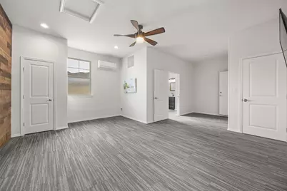1072 Four Seasons Farm Drive, Kyle, TX 78640 - Photo 15