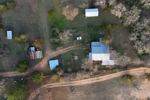 171 Split Rail Ln, Smithville, TX 78957 - Photo 27