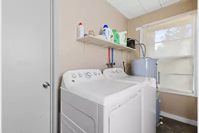 171 Split Rail Lane, Smithville, TX 78957 - Photo 11