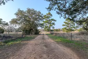 171 Split Rail Ln, Smithville, TX 78957 - Photo 13