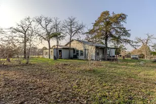 171 Split Rail Ln, Smithville, TX 78957 - Photo 15