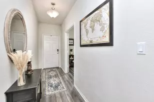 105 Bracken Fern Ln, Georgetown, TX 78626 - Photo 5