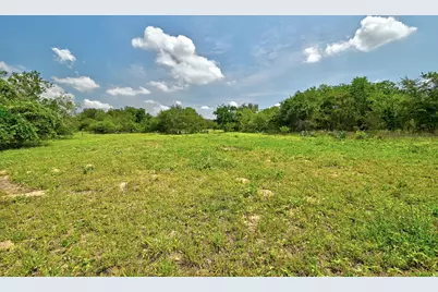 544 Coastal Lane, Luling, TX 78648 - Photo 7