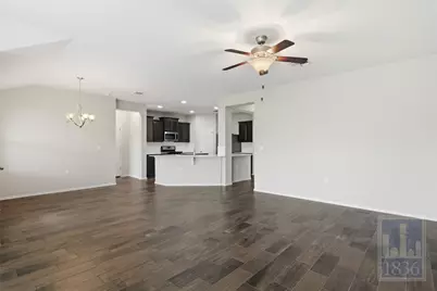 7800 Vista Mejor Drive, Austin, TX 78744 - Photo 3