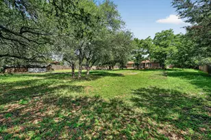 501 Possum Trot St, Burnet, TX 78611 - Photo 37