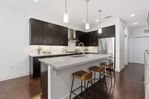 2002 Glen Allen St, Austin, TX 78704 - Photo 9