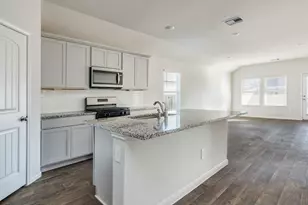 316 Addison Pl, Lockhart, TX 78644 - Photo 3