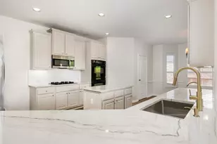 2512 Rio Mesa Dr, Austin, TX 78732 - Photo 9