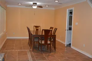 13703 Cambourne Dr, Pflugerville, TX 78660 - Photo 5