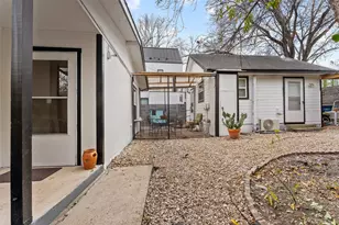 1606 S 2nd St, Austin, TX 78704 - Photo 9