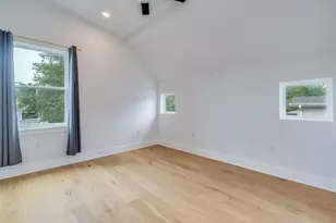 1214 Delano St, Austin, TX 78721 - Photo 21