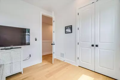 1214 Delano Street #1, Austin, TX 78721 - Photo 17