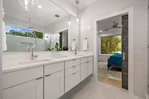 1310 Choquette Dr, Austin, TX 78757 - Photo 15