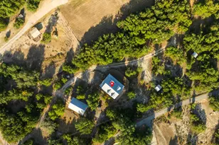 3204 Tabletop Mountain Dr, Spicewood, TX 78669 - Photo 5