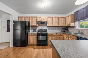 3204 Tabletop Mountain Dr, Spicewood, TX 78669 - Photo 11
