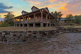 3204 Tabletop Mountain Dr, Spicewood, TX 78669 - Photo 3